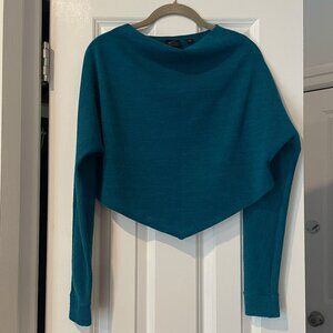 Wulfka Women's Long Sleeve Top